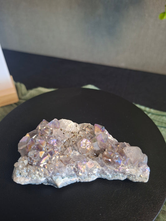 Aura Amethist cluster 20