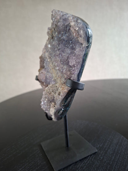 Braziliaanse Amethist met Chalcedoon & Insluitsels