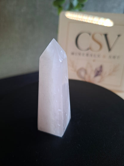 Rozenkwarts obelisk