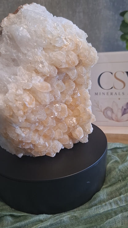 Citrien groot zelfstaand grote kristallen