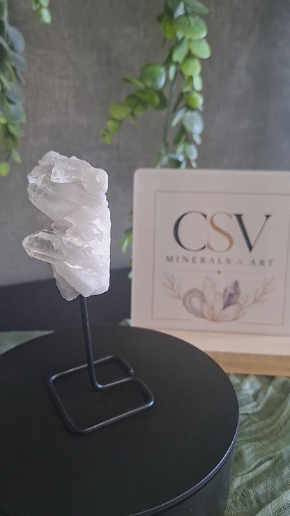 Bergkristal op standaard